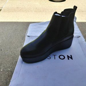 BESTON womens Black Leather look Platform Ankle bootie